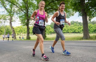 Springa gå ASICS Stockholm Marathon Springa gå ASICS Stockholm Marathon